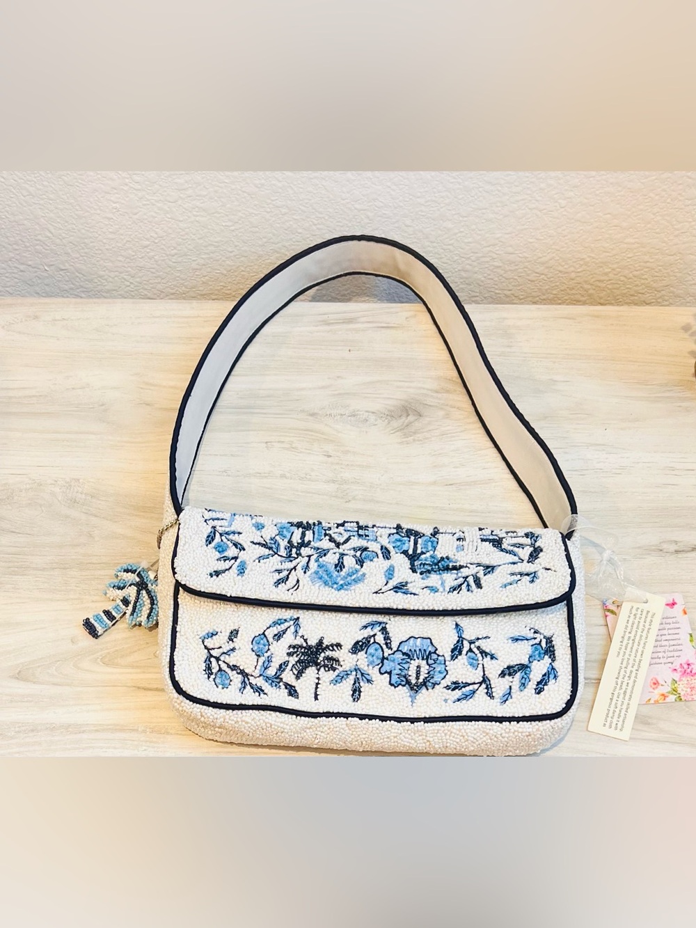 Beaded Floral Palm Tree Bag White and Blue Viral TikTok New - Picture 2 of 10